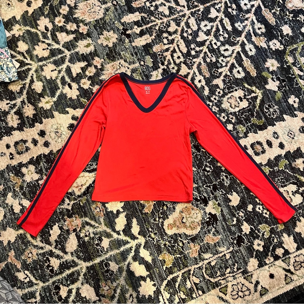 Red V-Neck Long Sleeve Top